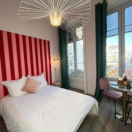 Suite Whitney Lião Exterior foto