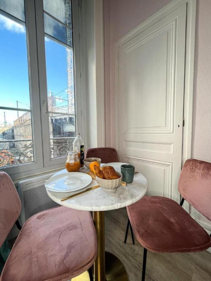 Suite Whitney Lião Exterior foto